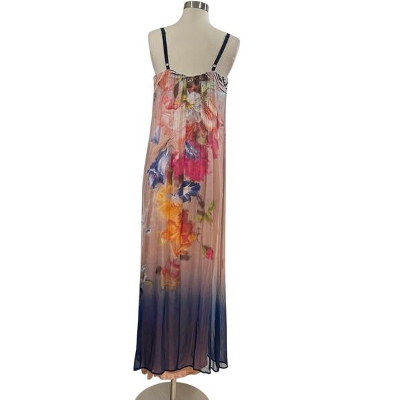 Twelfth Street by Cynthia Vincent Portrait Floral Silk Maxi Dress - Picture 8 of 15